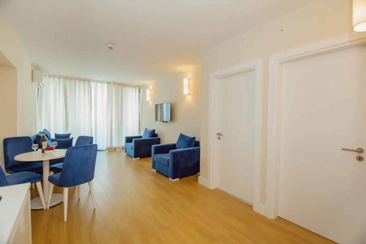 Orbi City Luxury Towers Aparthotel Batumi Kültér fotó