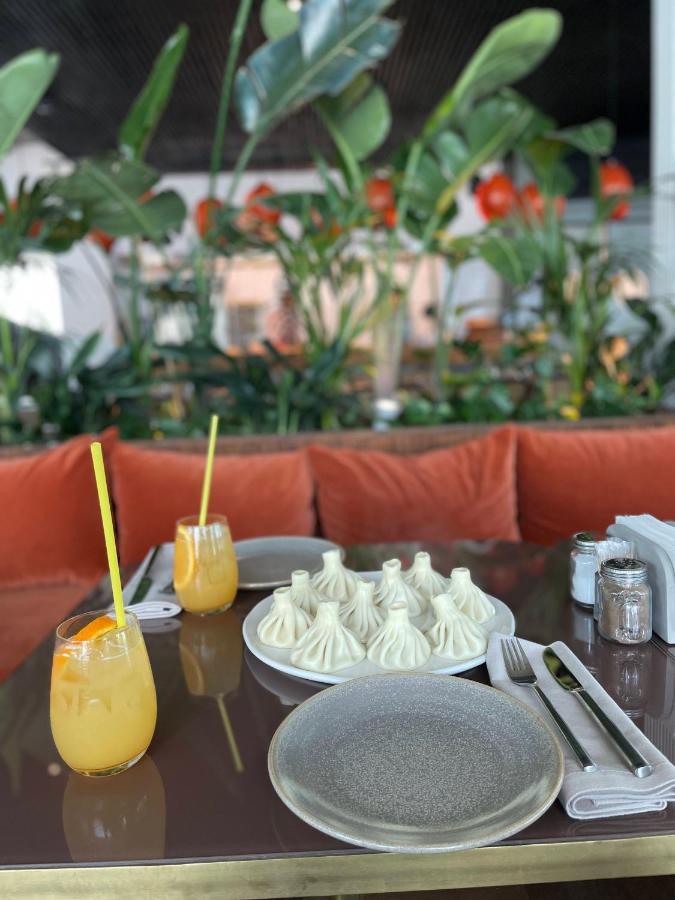 Orbi City Luxury Towers Aparthotel Batumi Kültér fotó