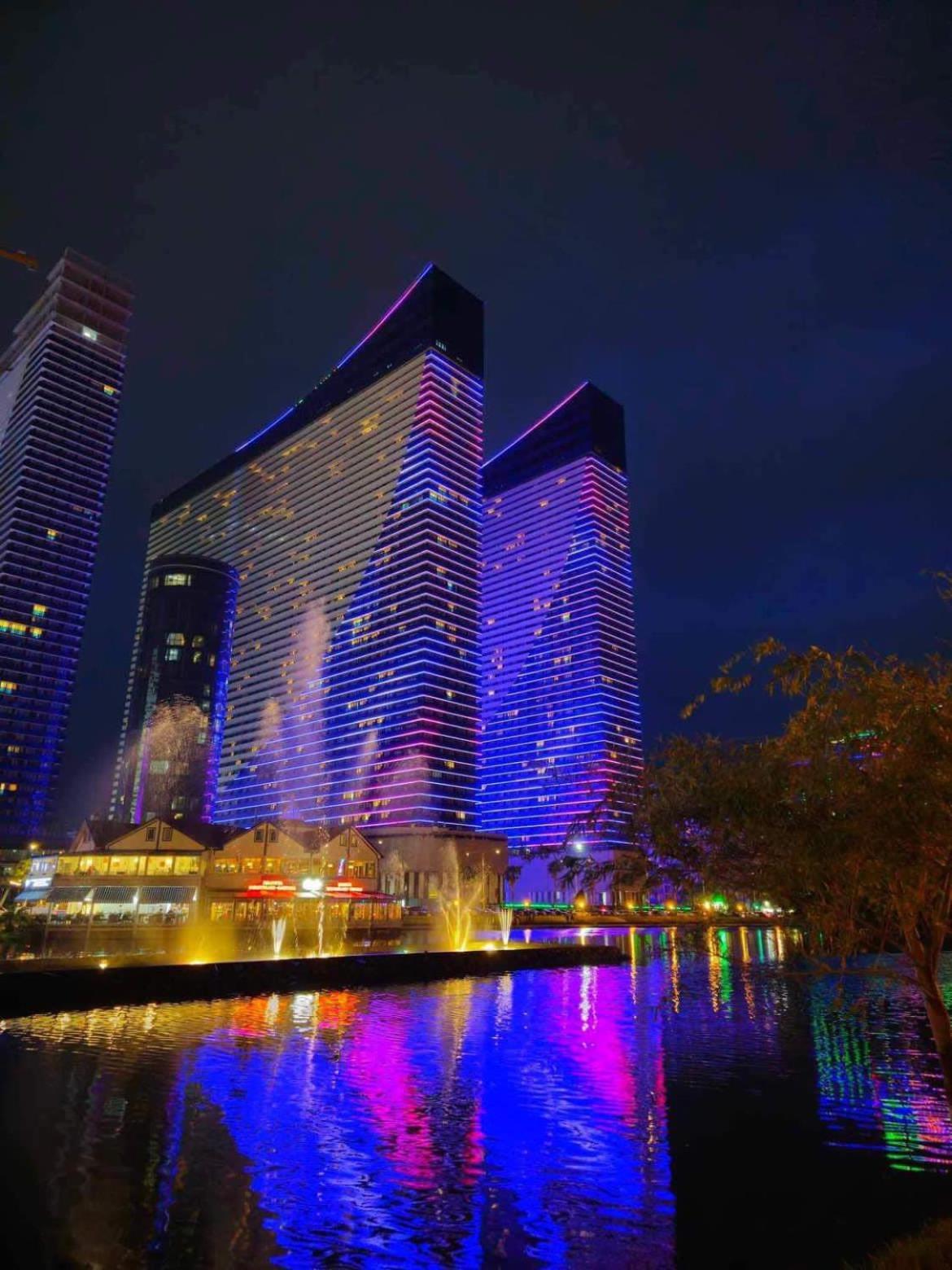 Orbi City Luxury Towers Aparthotel Batumi Kültér fotó