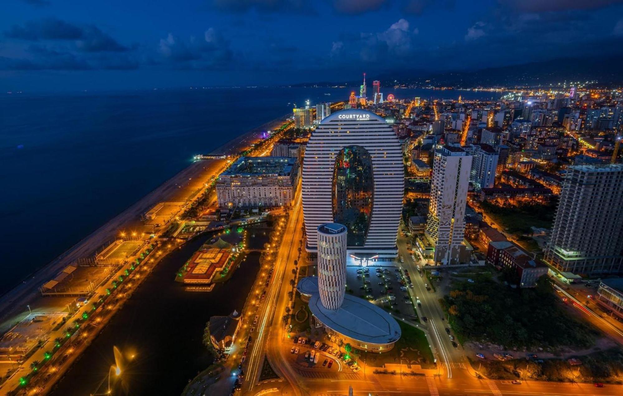 Orbi City Luxury Towers Aparthotel Batumi Kültér fotó
