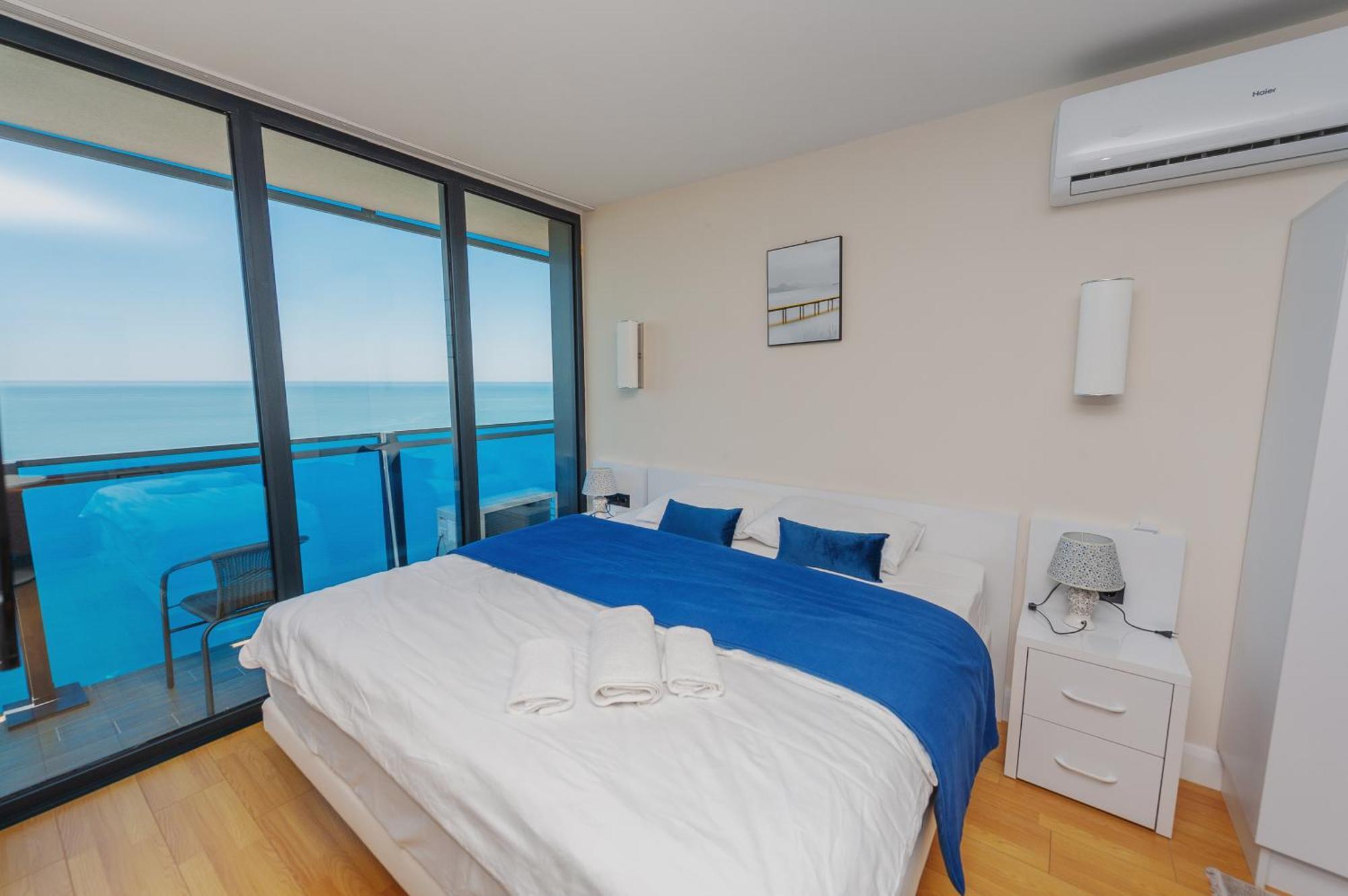Orbi City Luxury Towers Aparthotel Batumi Kültér fotó