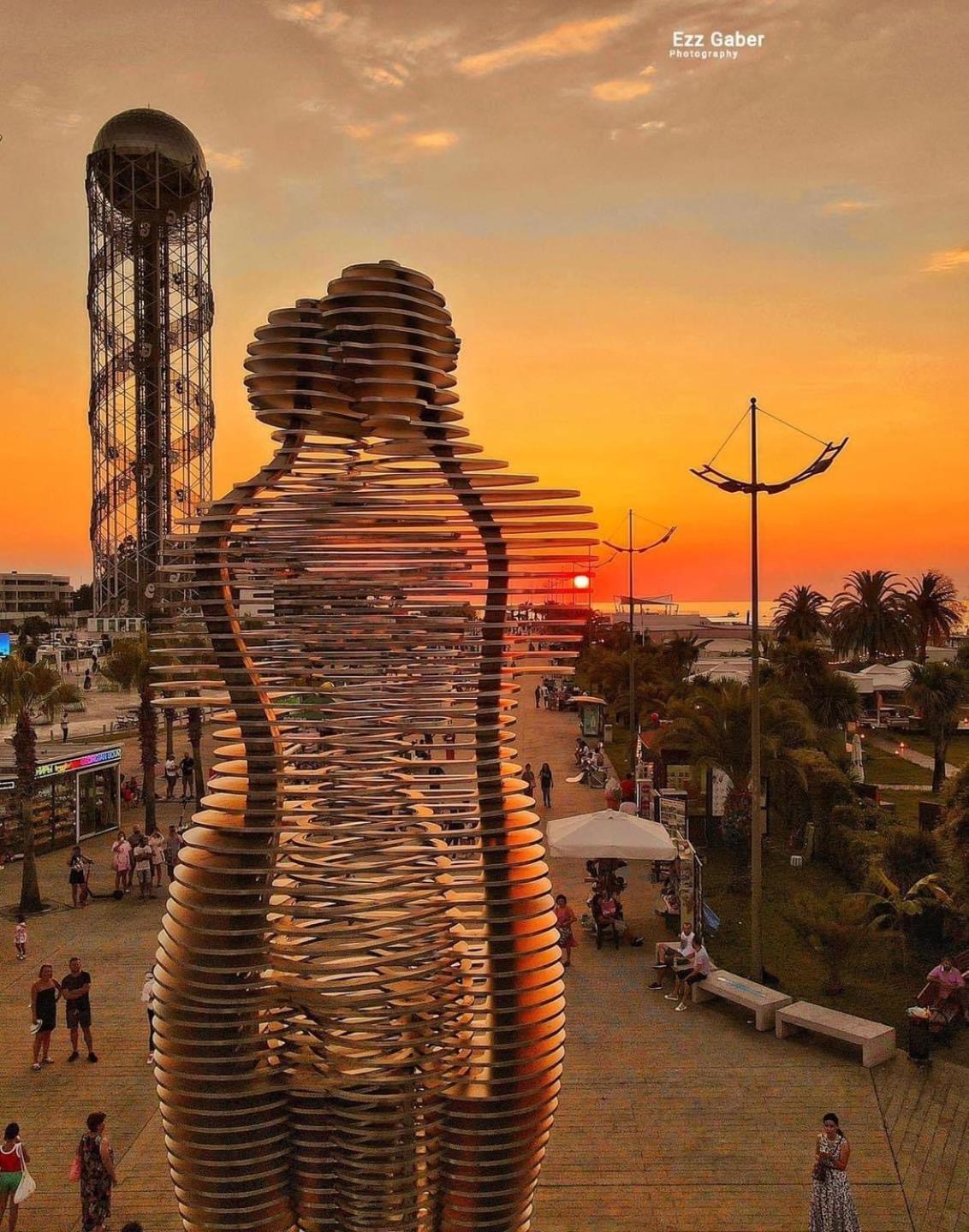 Orbi City Luxury Towers Aparthotel Batumi Kültér fotó